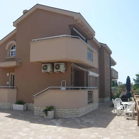 Appartamento House In Near Sandy Beaches *