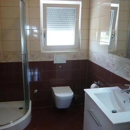 דירה House In Near Sandy Beaches *
