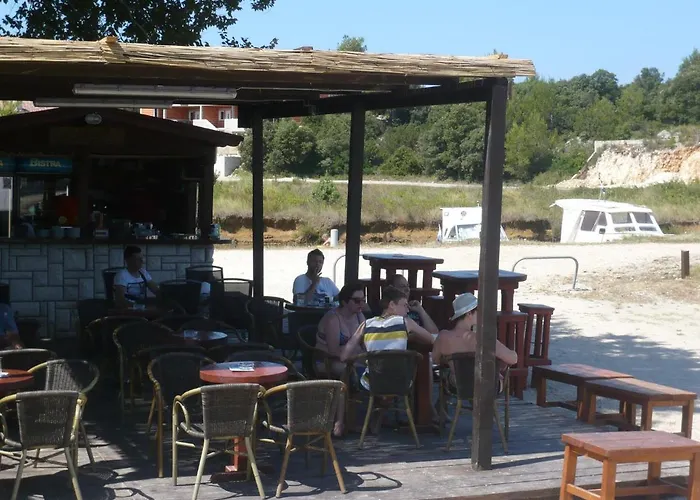 House In Near Sandy Beaches Apartamento Zaton (Zadar)