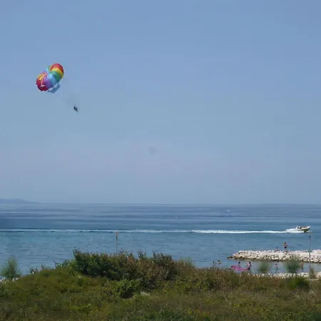 House In Near Sandy Beaches Zaton (Zadar)